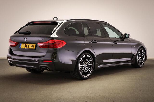 BMW 5-SERIE Touring 530i xDrive M-Sport High Executive | PANORAMADAK | COMFORT ACCES / PARKING- PACK | HEAD UP | SOFTCLOSE | 360 CAMERA | TREKHAAK