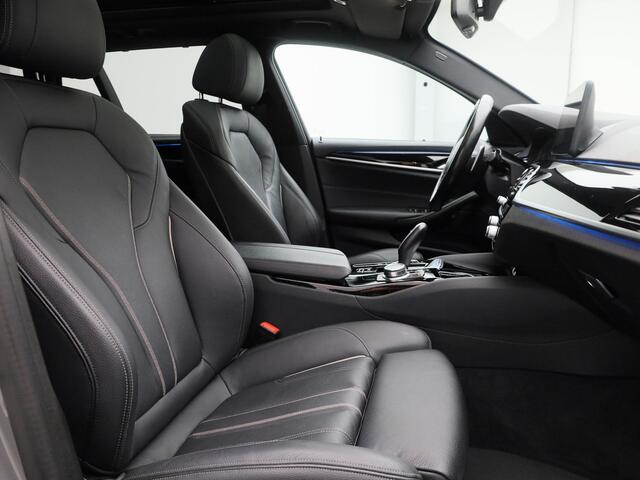 BMW 5-SERIE Touring 520e Executive M-Sport | PANO | CAMERA | STOELVERW. | TREKHAAK