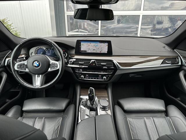 BMW 5-SERIE 530e iPerformance High Executive 297pk | Adaptief demping systeem | Dab | Elektrisch bedienbare achterklep met sensorsturing | LED koplampen | Lichtmetalen velgen 18" | Stuur verwarmd | Zeer complete 5-serie!