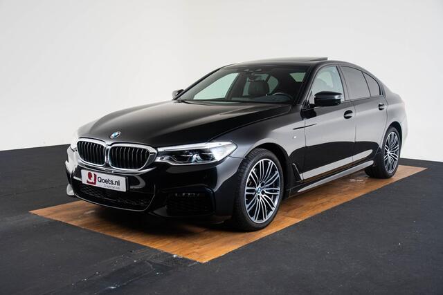 BMW 5-SERIE 530d High Executive M Sport - Schuif/Kanteldak - Comfort Access - Parking/Driving assistant plus - Active Protection - Remote Parking - Comfortstoelen - verwarmde stoelen voor/achter - Head up -