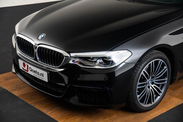 BMW 5-SERIE 530d High Executive M Sport - Schuif/Kanteldak - Comfort Access - Parking/Driving assistant plus - Active Protection - Remote Parking - Comfortstoelen - verwarmde stoelen voor/achter - Head up -