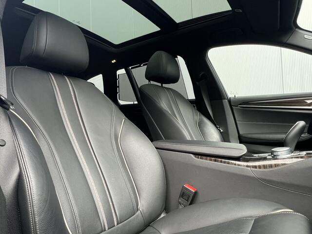 BMW 5-SERIE Touring 540i xDrive | Luxery-line | Panorama | Interesse, Proefrit? Bel of app met: 06-24 28 28 42