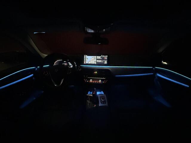 BMW 5-SERIE 530e xDrive M Sport DAK ACC HDUP 360 LASER