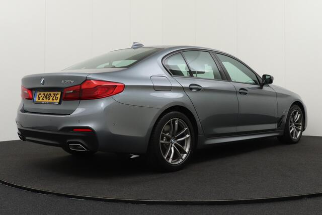 BMW 5-SERIE 530e PHEV M-Sport Leder-Sportstoelen Memory 18'LMV Carplay