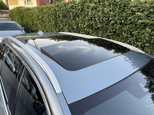 BMW 5-SERIE Touring 530d xDrive High Executive M-Sport | Automaat | Panoramadak | Leer | Navi Pro | LED | Cruise Control | 360 Camera | PDC | Trekhaak | Sportstoelen | Dealer onderhouden | APK tot 22-05-2026!