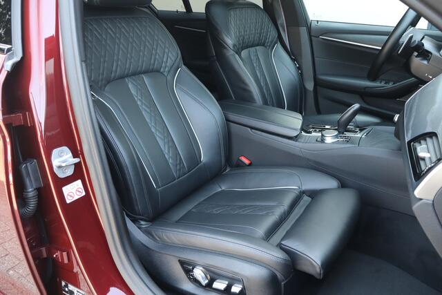 BMW 5-SERIE 530e Business Edition Plus M-Sport Schuifdak I Harm.Kardon I Adap.Cruise