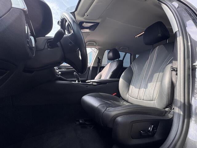 BMW 5-SERIE Touring 520d High Executive Dealer Onderhouden | Lederen Stoelen | Elektrische Stoelen