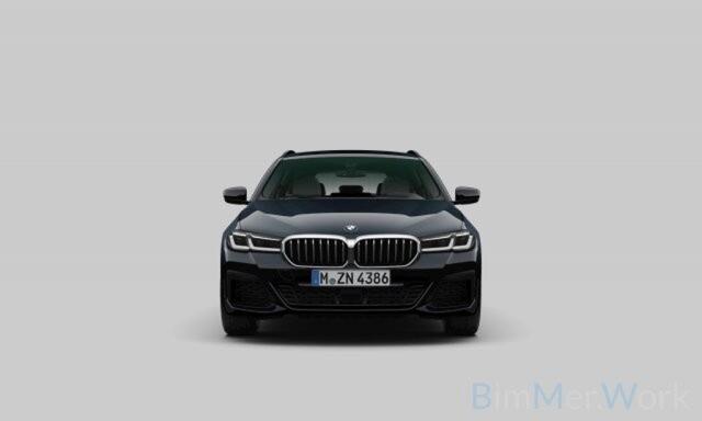 BMW 5-SERIE Touring 520i M-Sport LCI,Comfortstoelen,LED,Driving Assistant,NaviPro