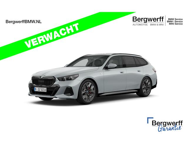 BMW 5-SERIE Touring 520d xDrive - M-Sport Pro - Pano - Trekhaak - ACC - Harman Kardon