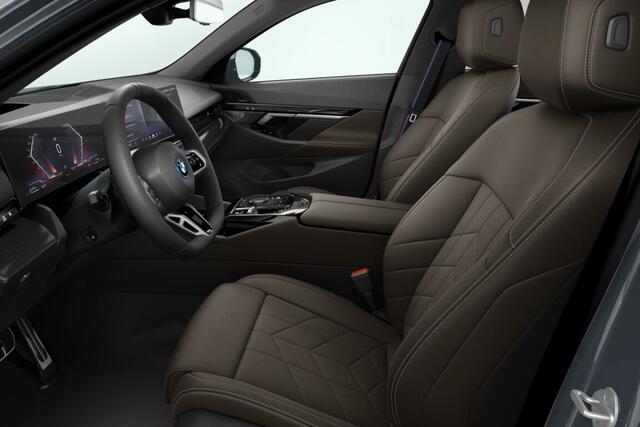 BMW 5-SERIE Touring 530e M Sport Edition | M Sport Pro | Innovation Pack | Travel Pack | Comfort Pack | Trekhaak