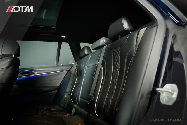BMW 5-SERIE Touring Dealer O.H. | 530i High Ex. M-Sport | Pano | Harman Kardon | Laser