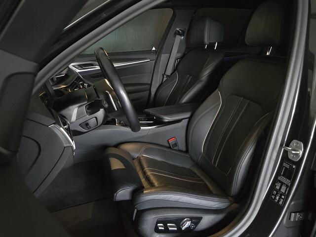 BMW 5-SERIE Touring 530i xDrive M SPORT | PANORAMA | 360 CAMERA | KEYLESS | LASER | COMFORTSEATS | ADAPTIVE ONDERSTEL |