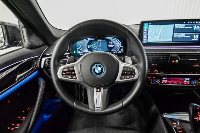 BMW 5-SERIE 530e xDrive M-Sport | HK | ACC | Laser | PHEV