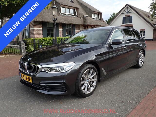 BMW 5-SERIE Touring 530D X-DRIVE PANODAK/ACC/HEADUP/TREKHAAK/COMFORTLEDER