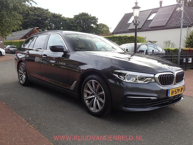 BMW 5-SERIE Touring 530D X-DRIVE PANODAK/ACC/HEADUP/TREKHAAK/COMFORTLEDER