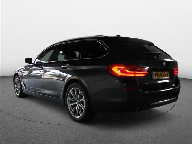 BMW 5-SERIE 530i High Executive Luxury [ HarmanKardon audio Nappa leder ]