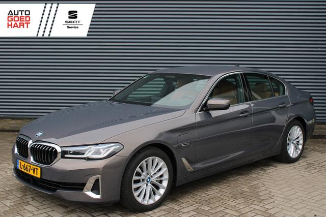 BMW 5-SERIE 545e xDrive Lurxury Adaptive-Cruise Laser Comfortzetels-Leder Head-Up Harman-Kardon Elektr.-Trekaak