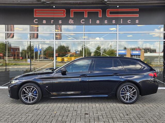 BMW 5-SERIE Touring 530e M-Sport Laser HUD Keyless