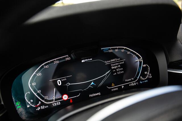 BMW 5-SERIE 545e xDrive Business Edition Plus M-Sport , Panoramadak, Adap. cruise,