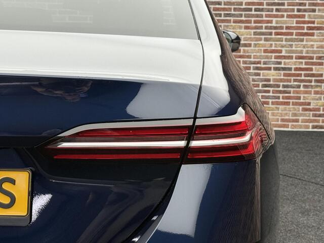 BMW 5-SERIE 520i M Sport Led Camera Harman Kardon BTW Headup