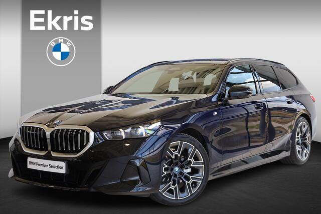 BMW 5-SERIE Touring 530e M Sportpakket | Driving Assistant Plus | Travel Pack | Elektr. Trekhaak