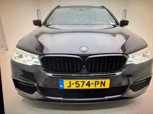 BMW 5-SERIE 530i M-Sport,Sport/comf Zetels,Harman Kardon,Memory,Driving Assistant,Trekhk Elekt