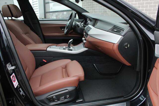 BMW 5-SERIE Touring 535xd M Sport Edition High Executive / HUD / Softclose / Panoramadak
