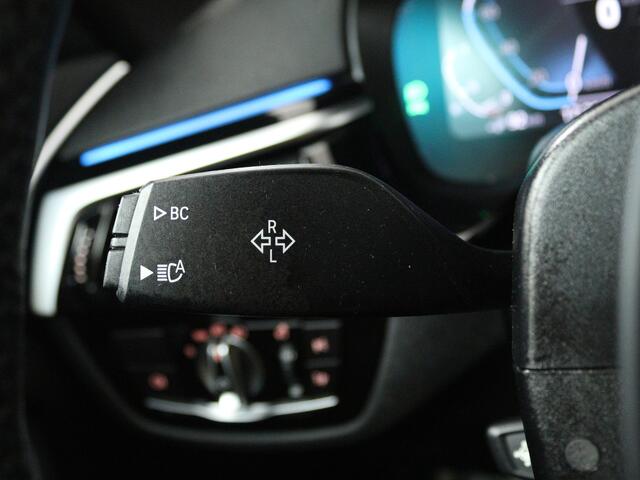 BMW 5-SERIE 530e Business Edition Plus | M Sport | Panoramadak | Camera | Live Cockpit | Nederlandse Auto | NAP |