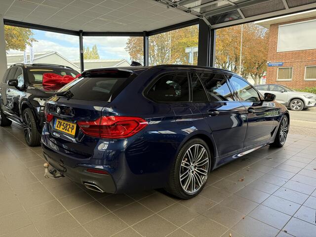 BMW 5-SERIE Touring 520i High Executive Edition