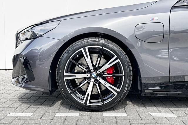 BMW 5-SERIE Touring 530e | M Sport Pro | Travelpack | Comfort Pack | Innovation Pack