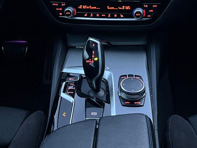 BMW 5-SERIE 530I HIGH EXECUTIVE AUTOMAAT M SPORTPAKKET 8 -TRAPS