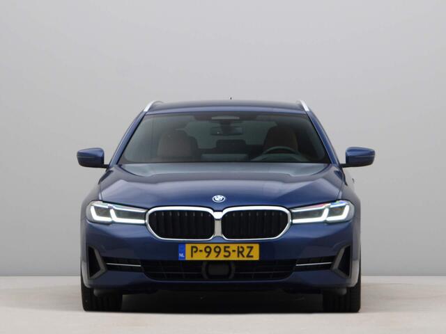 BMW 5-SERIE 530e Touring Business Edition Plus | Head-Up | Driving Assistant Professional | Trekhaak |