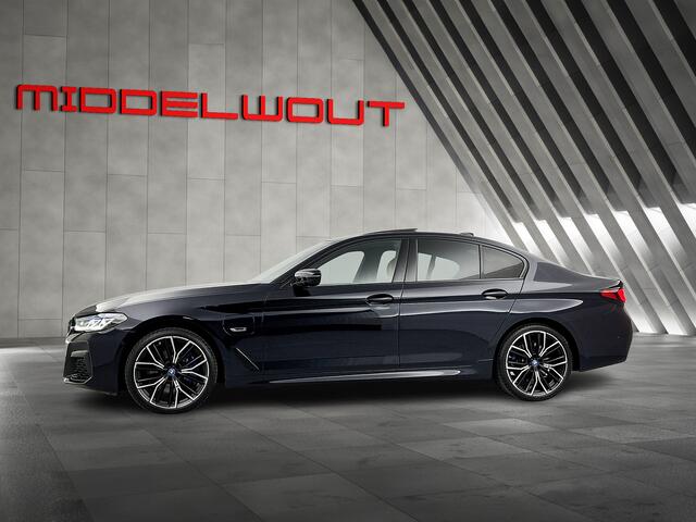 BMW 5-SERIE 545e xDrive M-Sport/M-Remm/Schuifd/Laser/20"