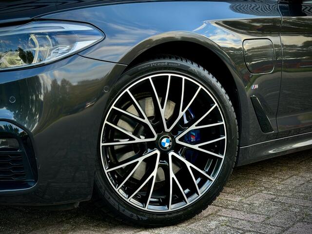 BMW 5-SERIE 530e M-SPORT HEADUP|ACC|BLINDSPOT|COMFORTSEAT