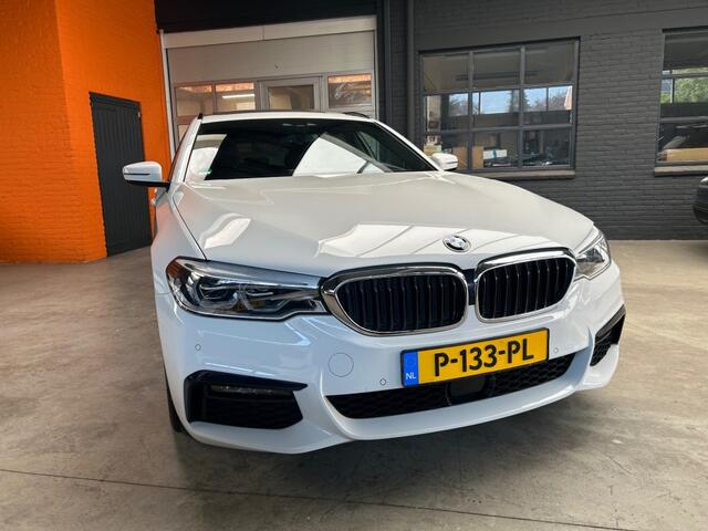 BMW 5-SERIE 530I HIGH EXE M-Sport / Pano / Head-Up