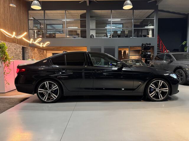 BMW 5-SERIE 530e High Executive M-Sport, Massage, Trekhaak, B&O, stoelventilatie, HUD VOL!