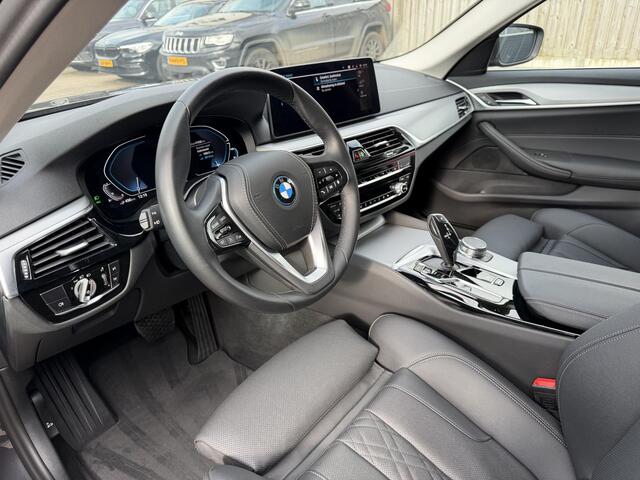 BMW 5-SERIE Touring 530e Business Edition Plus Org NL 1ste eigenaar