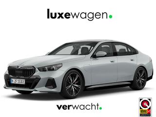 bmw-5-serie-530e-m-sport-pano-acc-3