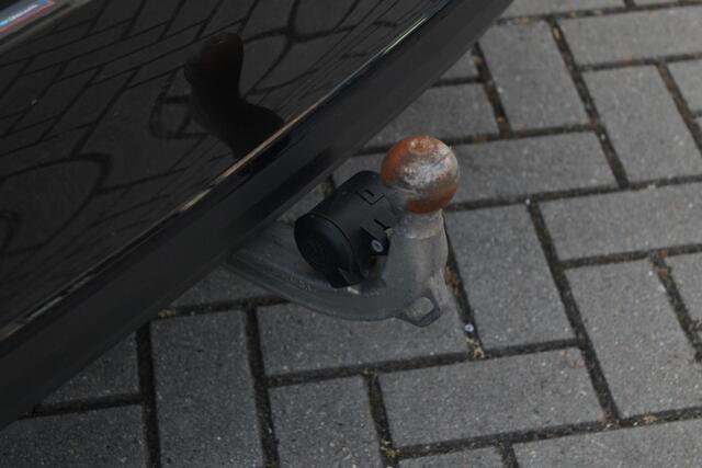 BMW 5-SERIE 530e Business Edition Plus | Leder | Trekhaak | Memory