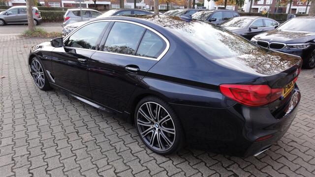 BMW 5-SERIE 540i High Executive. M-Pakket.