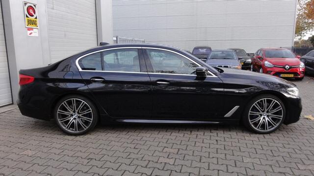 BMW 5-SERIE 540i High Executive. M-Pakket.