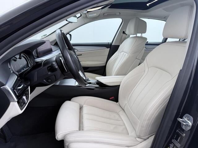 BMW 5-SERIE 530e iPerformance Executive HUD 360 Camera Schuifdak Camera Leder Dealer onderhouden