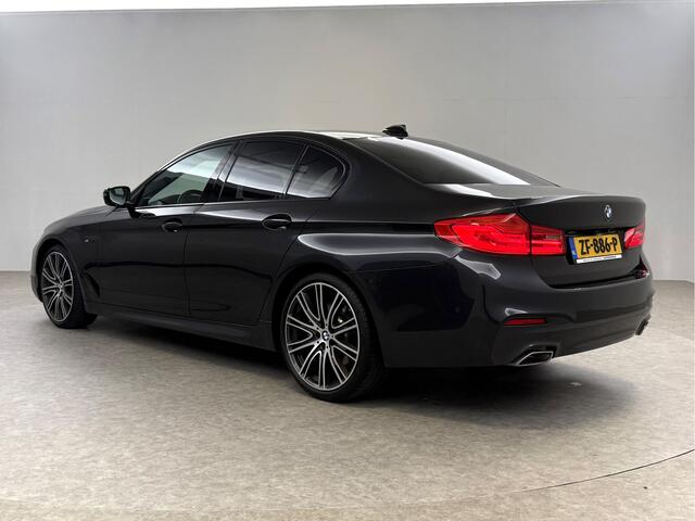 BMW 5-SERIE 520i High Executive M-Sport 184PK | Pano | Sfeerverl. | HuD | Virtual | Memory | Camera | Navi | Keyless | NAP