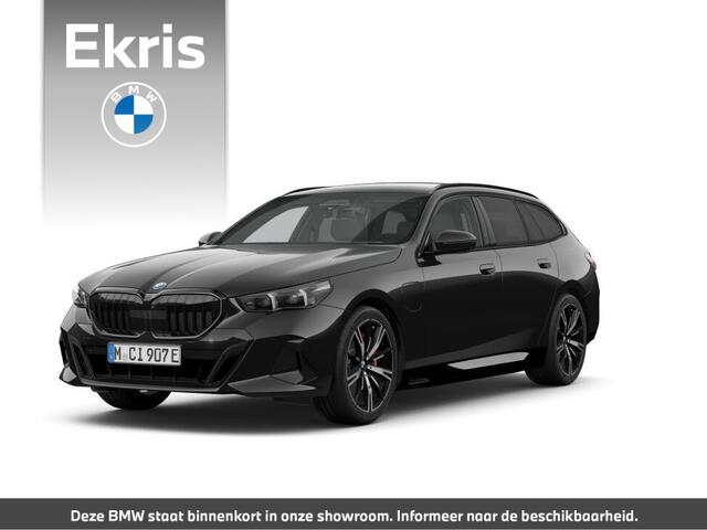 BMW 5-SERIE Touring 550e xDrive M Sportpakket Pro | Travel Pack | Innovation Pack | Comfort Pack | Panoramadak | Trekhaak