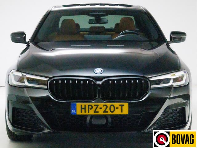 BMW 5-SERIE 545e xDrive High Exec. M-sport Black Edition 394 PK | Open Dak | Trekhaak elec. | Volledig leder 360 Camera, Stoel- en stuurverwarming