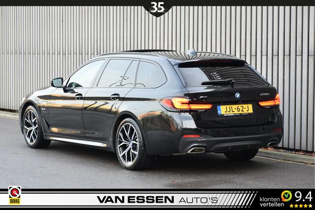 BMW 5-SERIE Touring 530e xDrive Business Edition Plus M-Sport Pano Leder Camera ACC H&K Auto-Hold!