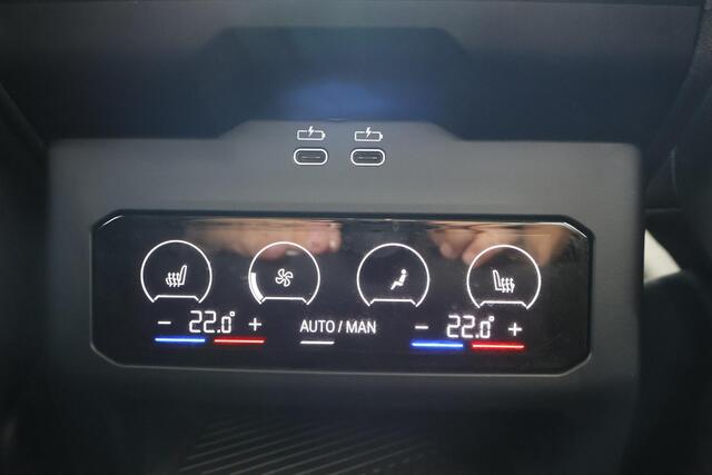 BMW 5-SERIE Sedan 550e xDrive | M Sportpakket | Innovation Pack | Comfort Pack