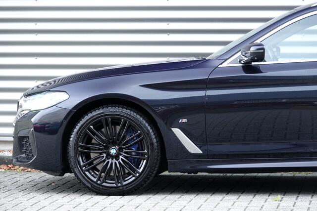 BMW 5-SERIE Touring 540d xDrive High Executive Edition | M-Sport | Pano | Bowers & Wilkins | Massage | Schermen Achter | Soft Close | Ventilatie | Laser | | NP ¤ 134.000 |