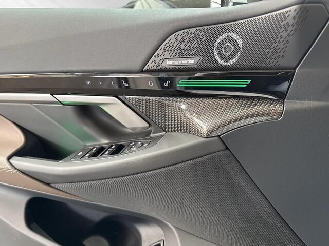 BMW 5-SERIE Touring 520iA M-SPORT ** ADAPT. LED, LEDER, PANORAMA, TREKH, H&K SOUND, DR. ASS+ ** 1e EIG - UNFALLFREI ** ** INFORMEER OOK NAAR ONZE AANTREKKELIJKE FINANCIAL-LEASE TARIEVEN **