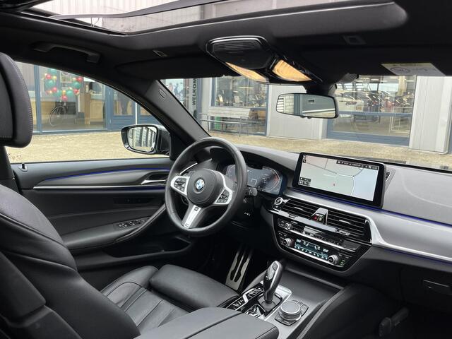 BMW 5-SERIE Touring 520i High Executive | Voll.Historie/Leder/Pano.Dak/Head-Up/360º Camera/M-Pakket